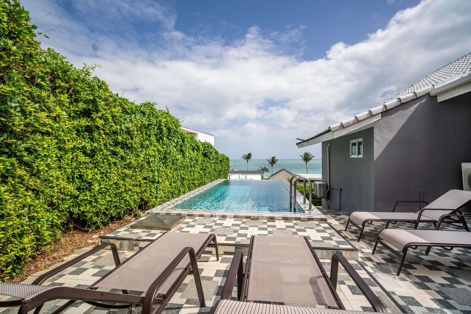 Mona Seaview Pool Villa Beach Front Aoyon Beach Ban Makham الغرفة الصورة