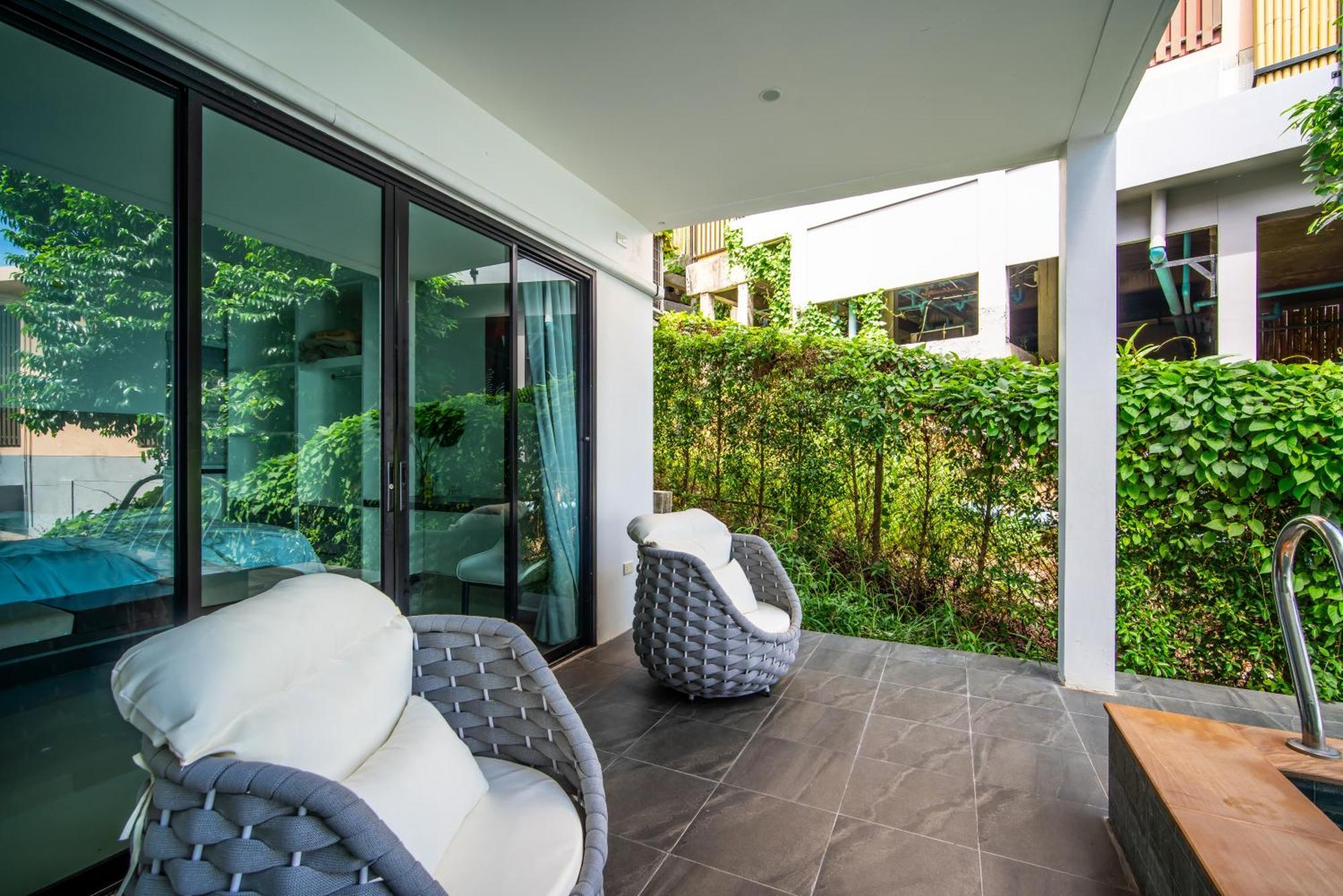 Mona Seaview Pool Villa Beach Front Aoyon Beach Ban Makham الغرفة الصورة